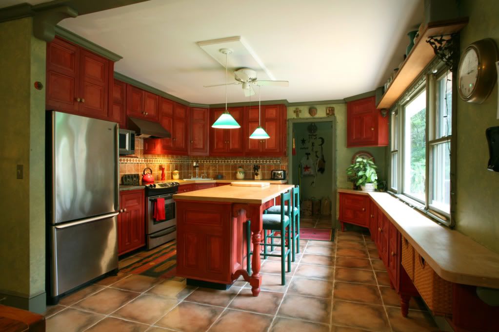 A Somewhat Different Kitchen (Hudson, Russell fit in, appliances